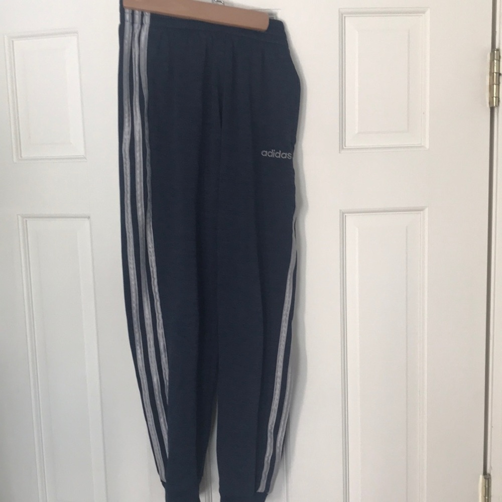 Adidas boys joggers (size 10-12).